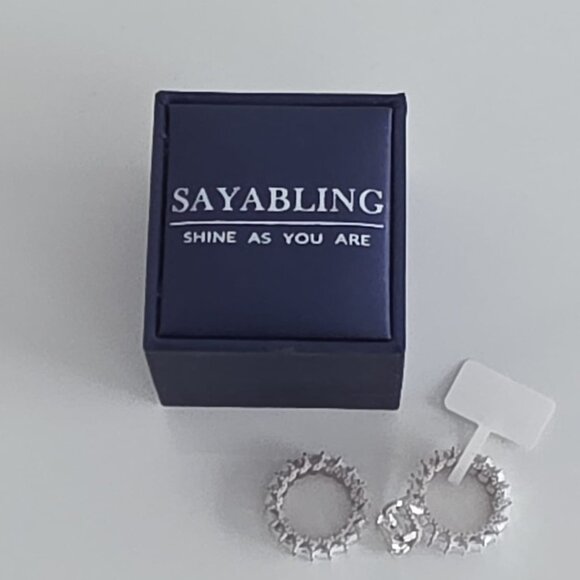 RADIANT CUT RING SET! ๐๐๐ - Picture 9 of 10